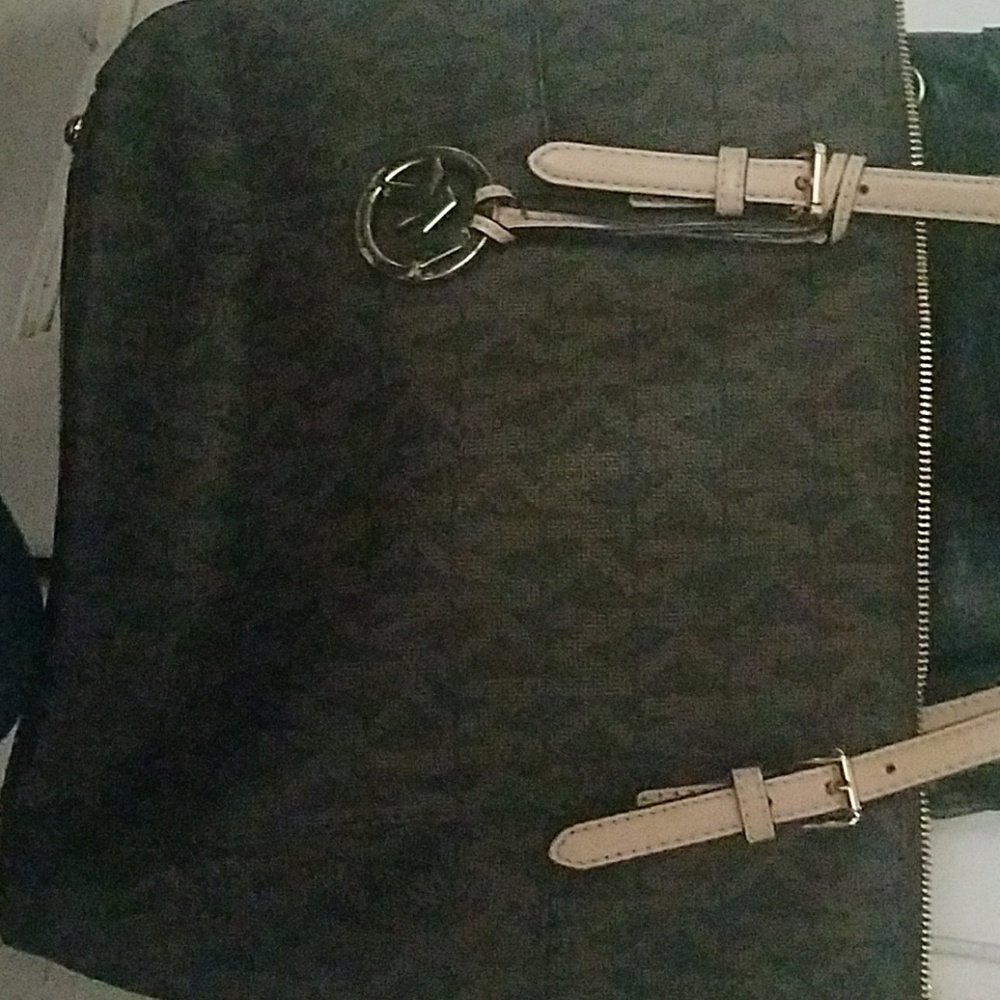 Bag - Picture 3 of 6